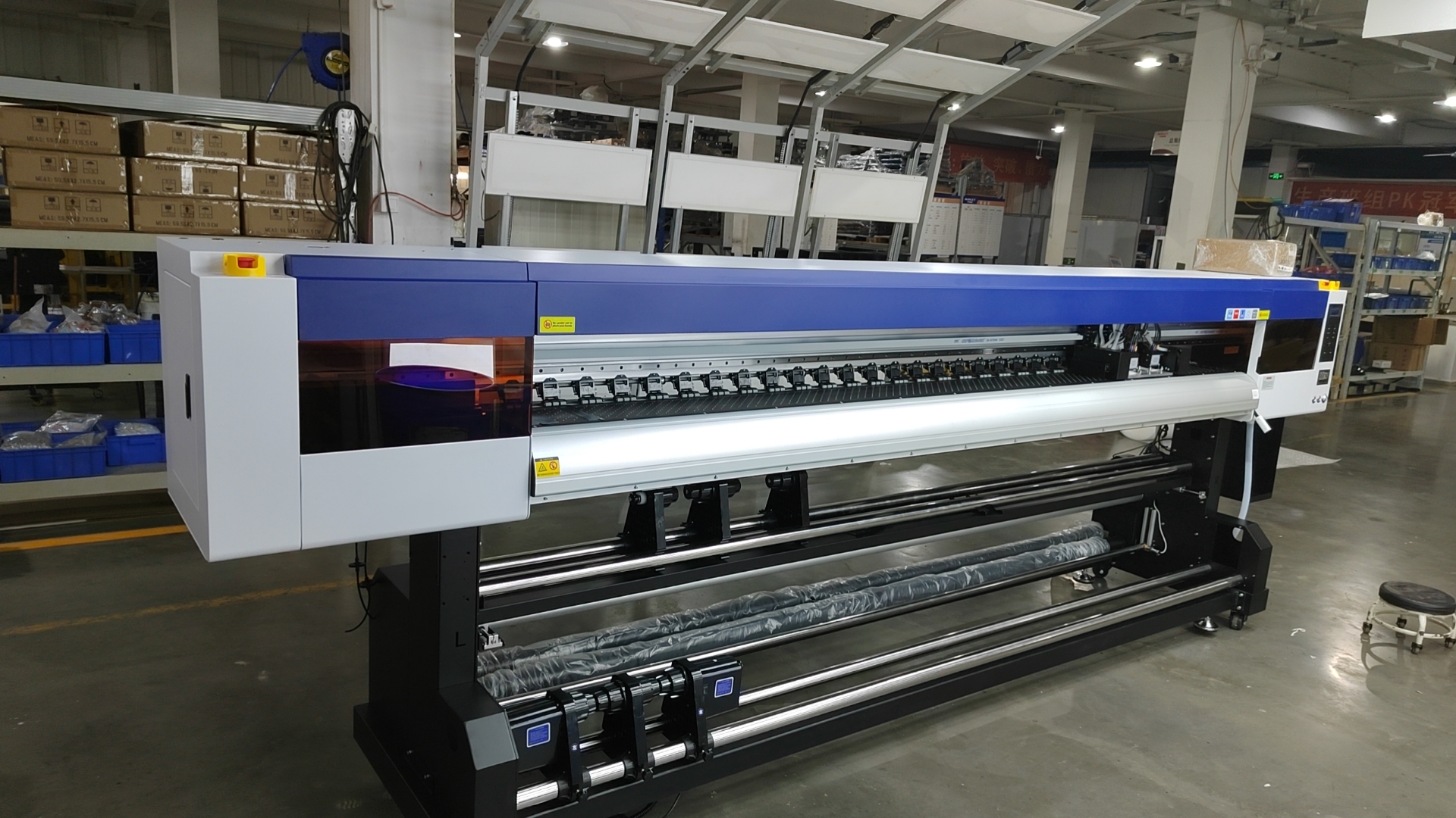 3.2m Wide Format Printer with Four Printheads thumbnail 2